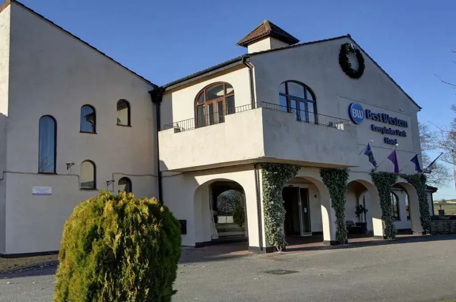 Best Western Widnes Halton Everglades Park Hotel