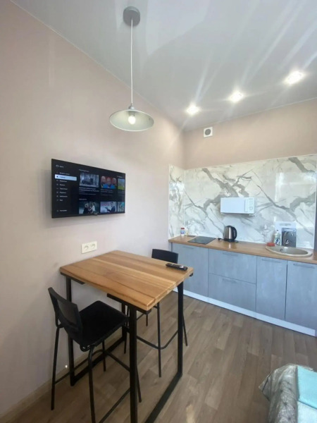 Желтый Нарцисс на улице Уральская