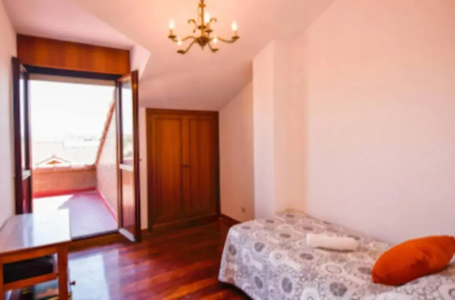 Chalet con Vistas al Mar en San Juan de la Canal