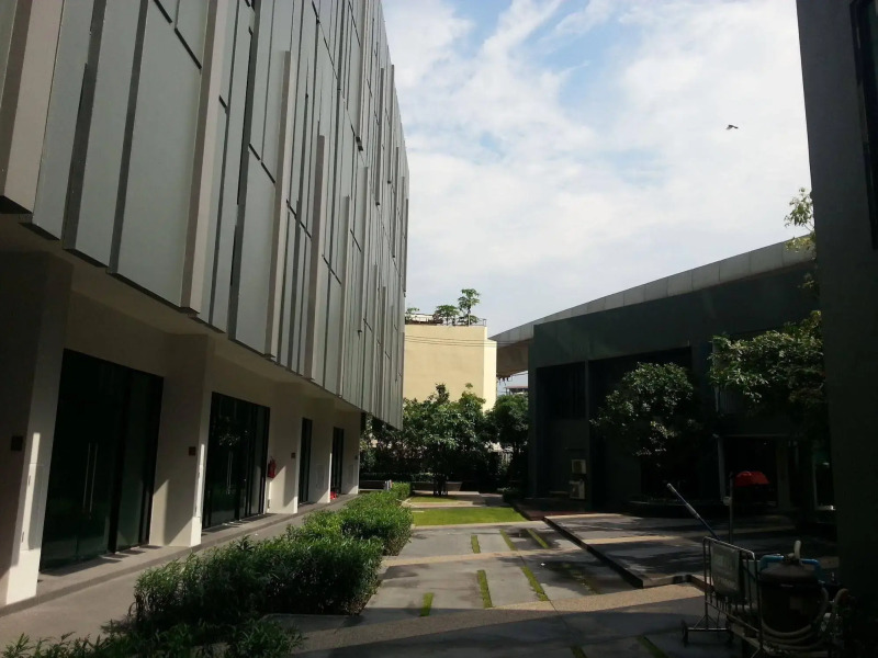 Bluetel Residence Tiwanon Station