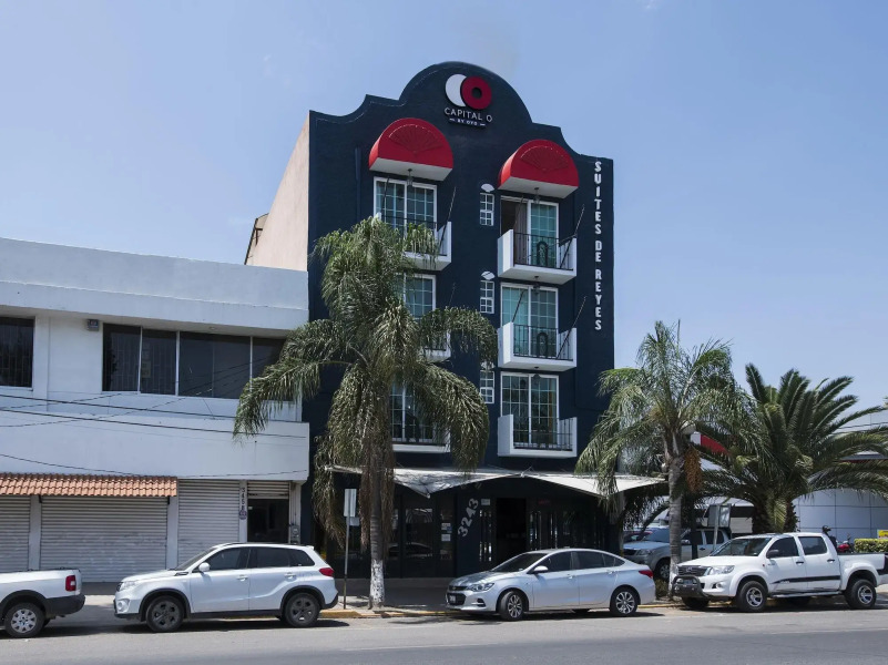 Hotel Suites de Reyes