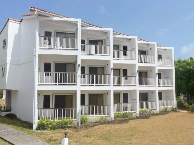 Allamanda Beach Hotel