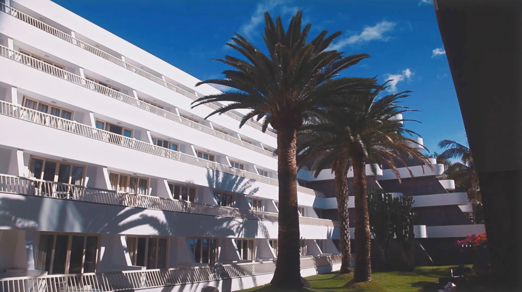 Plus Fariones Suite Hotel