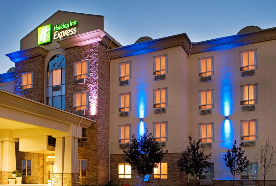 Holiday Inn Express & Suites Grande Prairie by IHG