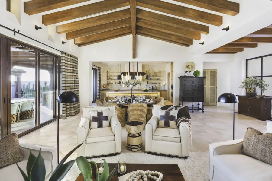 Norman Estate 18 - 3 BR Ocean Front