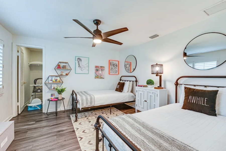 Upscale Naples Outdoor Getaway ~ 4 Miles to Beach