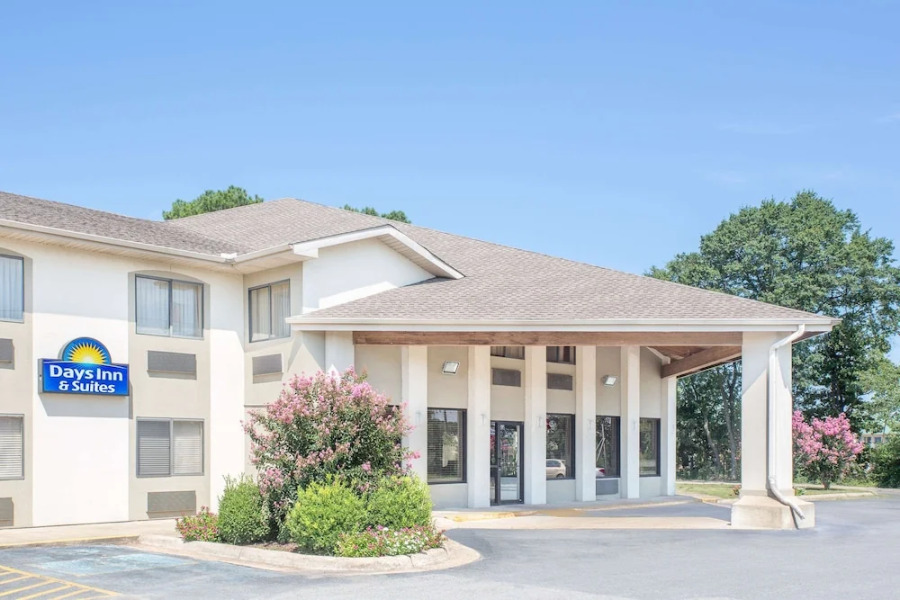 Days Inn & Suites Brinkley