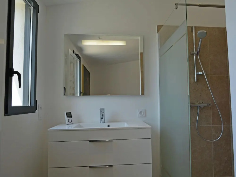 Wonderful Villa in Malaucène with Swimming Pool