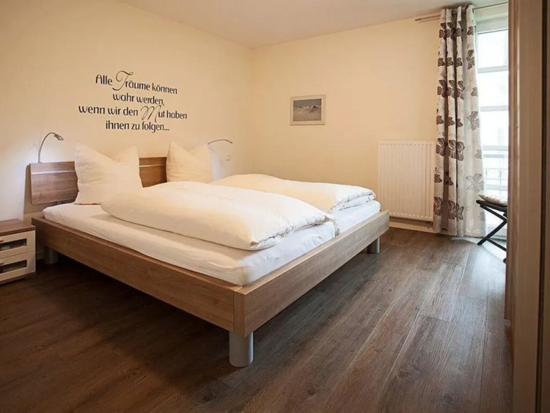 Residence on Lake Balmer