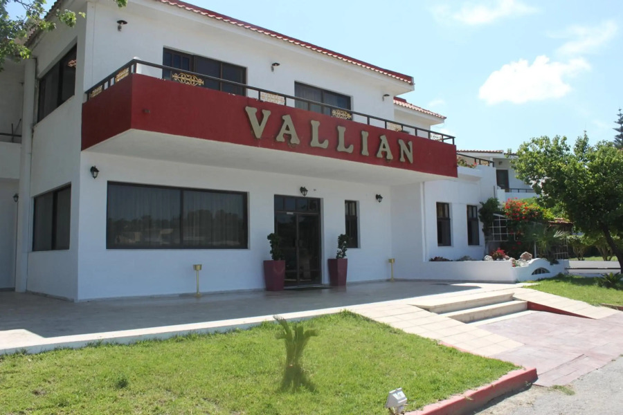 Vallian Village Hotel
