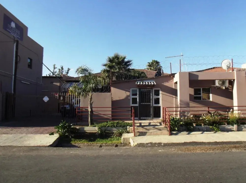 Parys In town Guest lodge and Conference Center