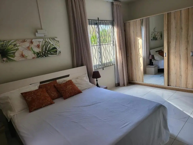 luxury cheerful 4 bedrooms villa in Calodyne