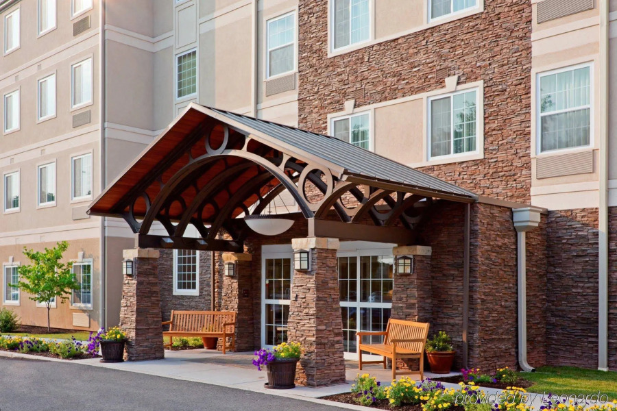 Staybridge Suites Philadelphia Valley Forge 422 by IHG