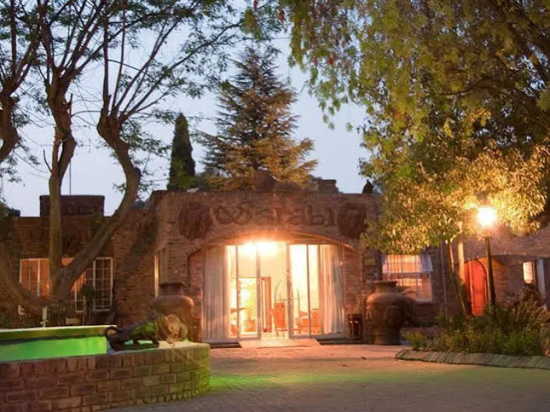 Sarabi Country Lodge