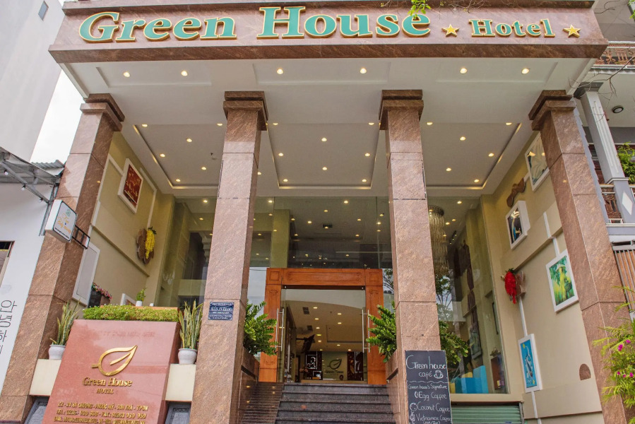 Green House Hotel