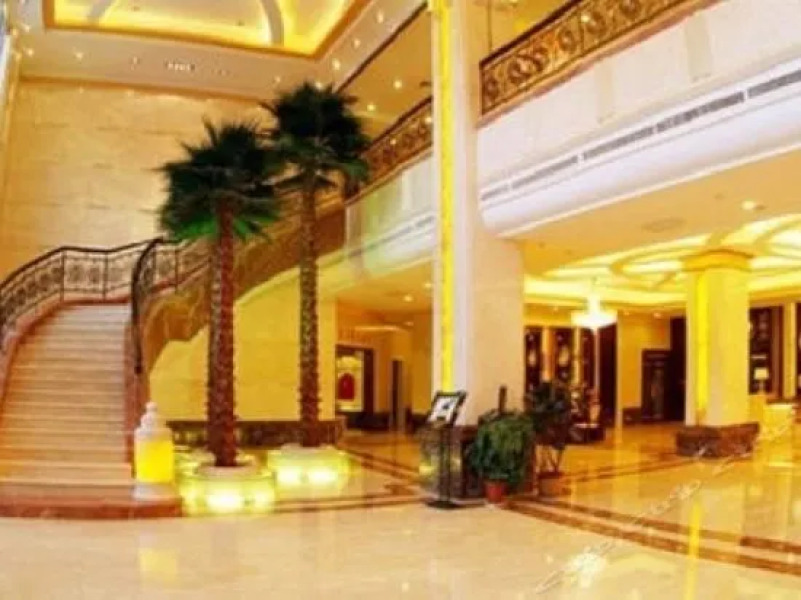 Tianshui Huachen Hotel