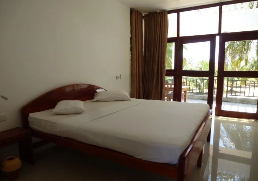 High Park Hotel