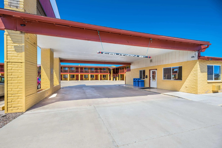 Econo Lodge I-40 exit 286 Holbrook