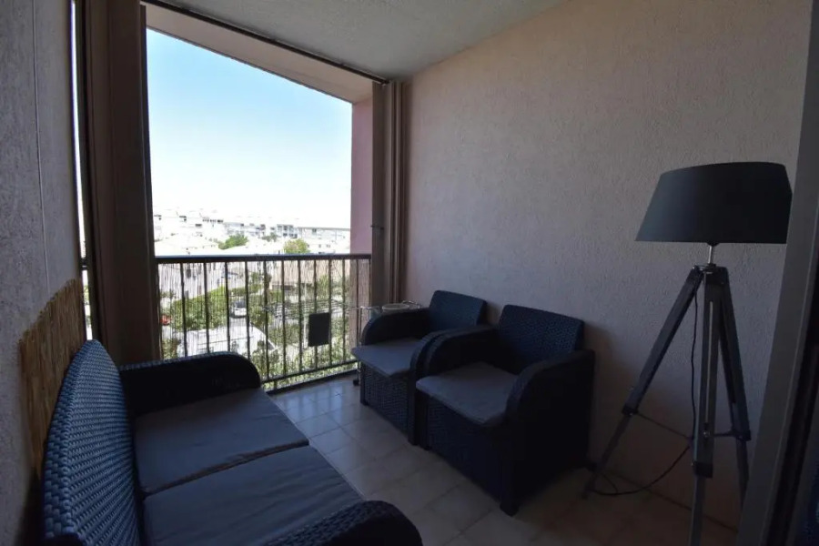 T2 Cabine dans Résidence avec Piscine proche plage et commerces