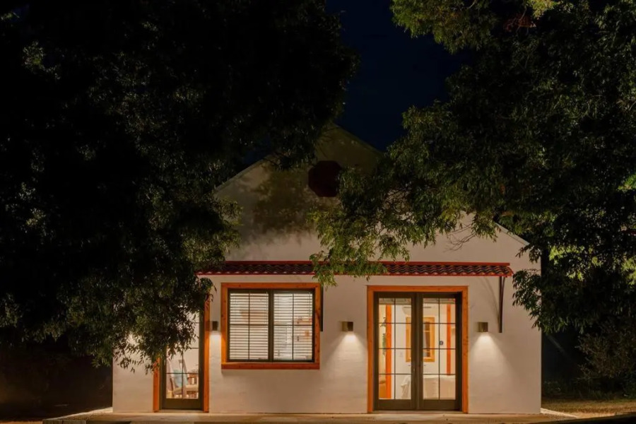 Little Dutch Cabin #2 -12 Min to Magnolia-Baylor