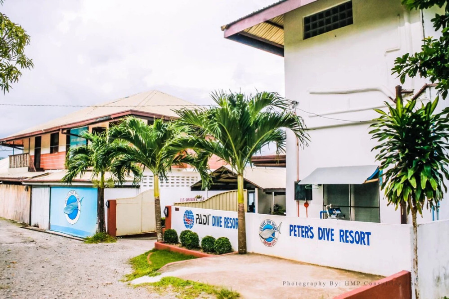 Peter's Dive Resort