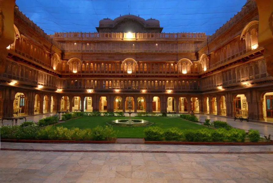 The Laxmi Niwas Palace