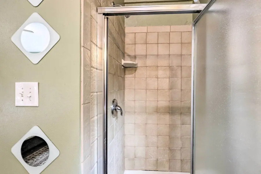 Prescott Home w/ Fireplace ~ 2 Mi to Downtown!