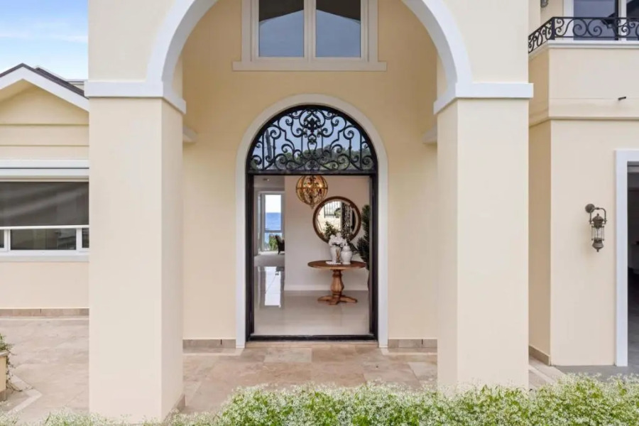 Solitary Views at Sapphire