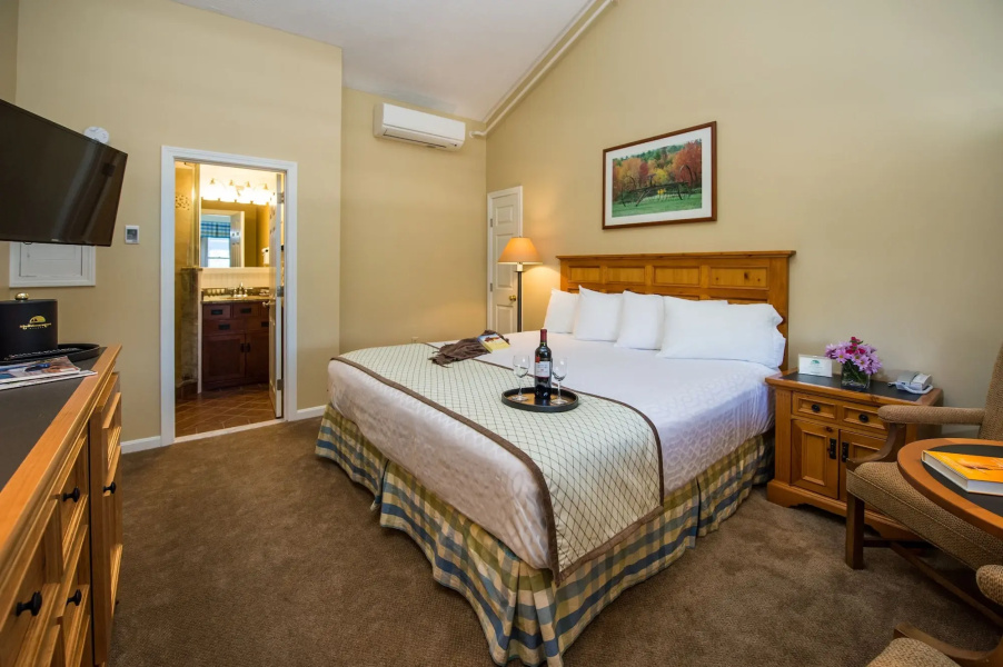 Meadowmere Resort