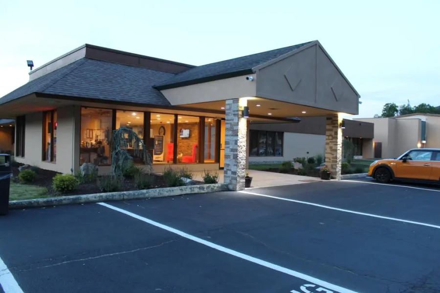 Rodeway Inn & Suites Stroudsburg - Poconos