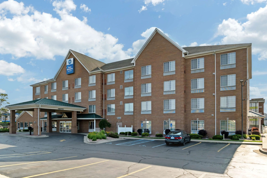 Best Western Executive Inn & Suites