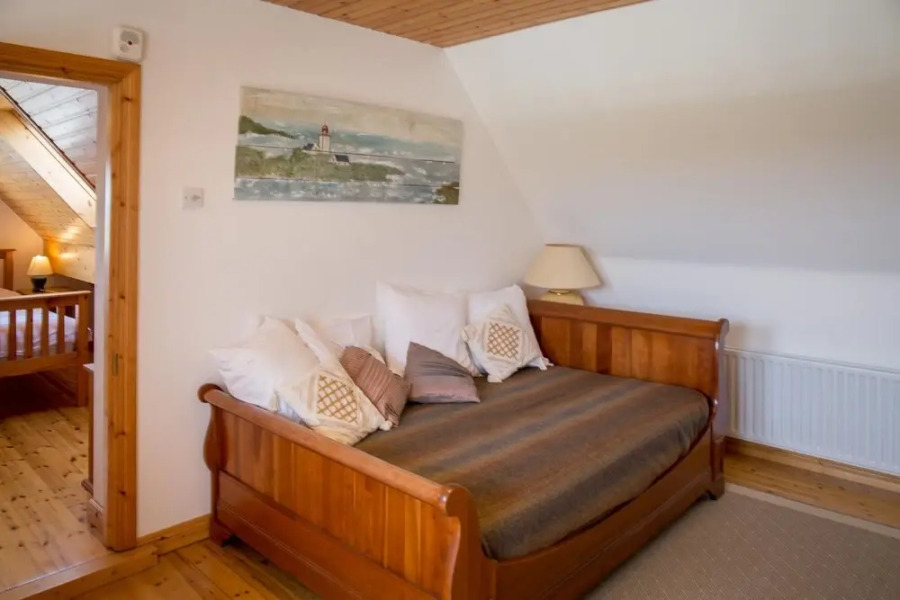 Aistara, Ballyconneely