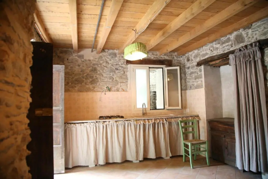 A Cà Du Barbijum