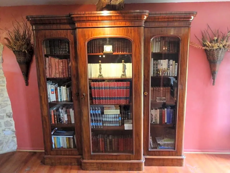 Prieure St Pierre de La Luthumiere