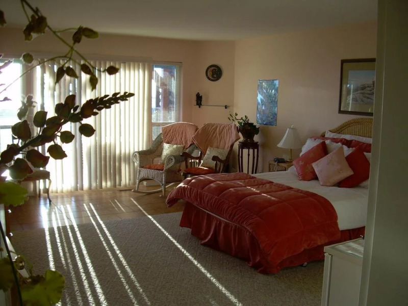 Davis Bay Bed & Breakfast