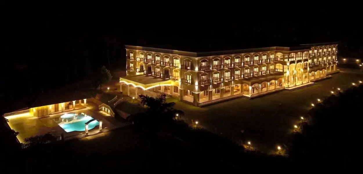 Montrose Golf Resort And Spa