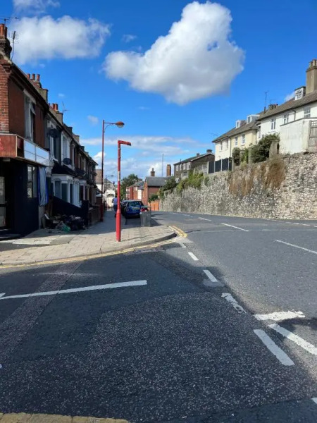 Modern Apartment, Castle View Rochester, England