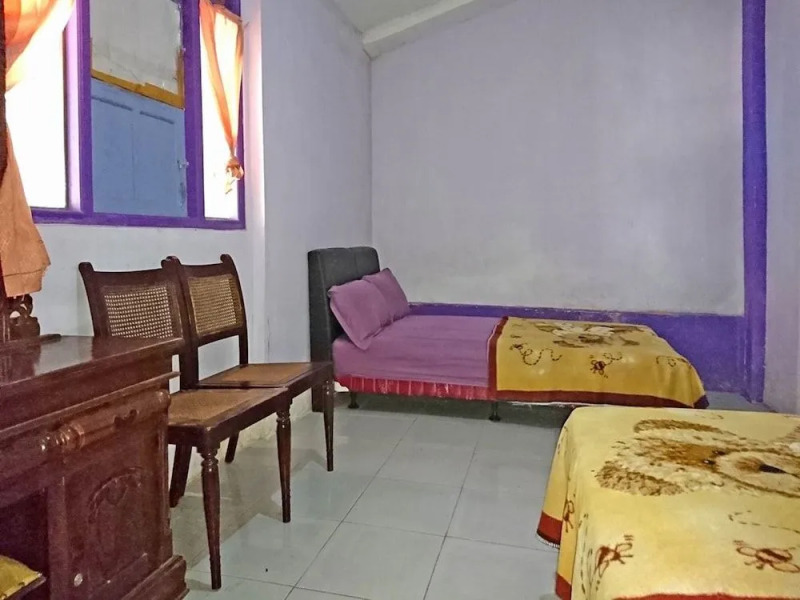 Oyo 2467 Penginapan Dafista