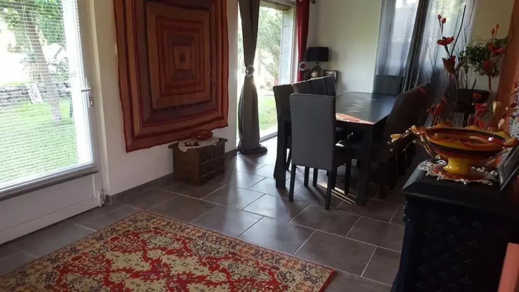 Aux Oliviers Chambres d'Hôtes