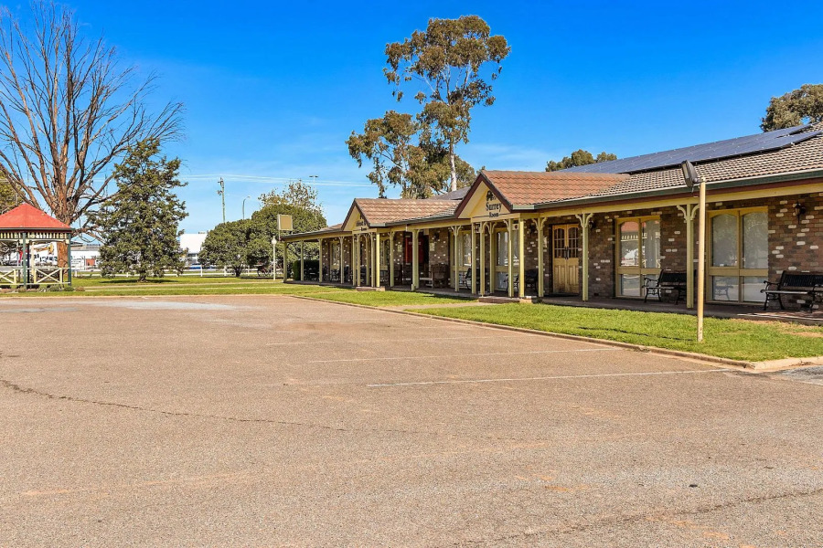 Quality Inn Carriage House Wagga Wagga