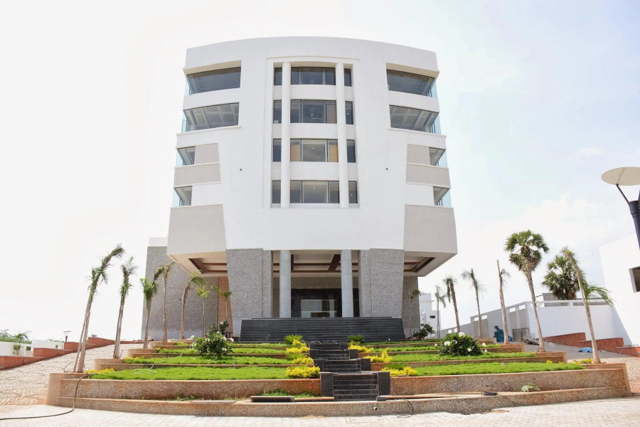 Dhanalakshmi Srinivasan Hotel