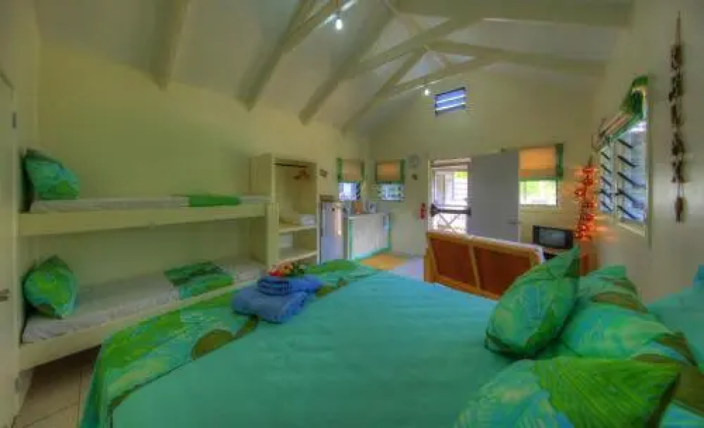 Holty's Hideaway Ha'atafu