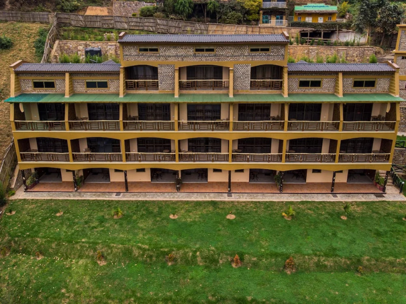 Lake Bunyonyi Overland Resort