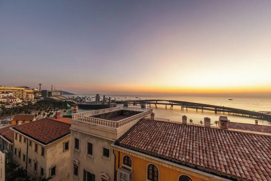 Coastal Living Hotel Phu Quoc