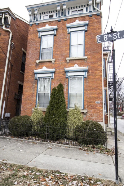 216 E 8th St.  Apartment 1