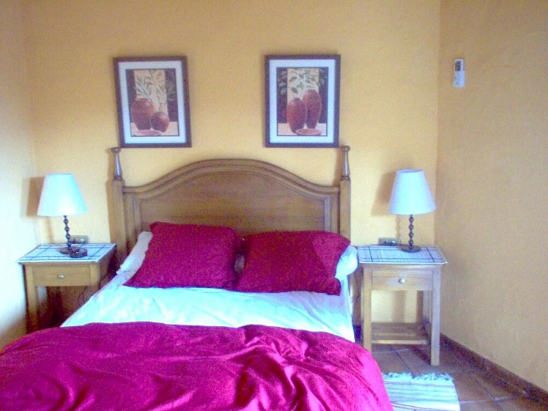 House With 3 Bedrooms in Isora, With Wonderful Mountain View and Furni