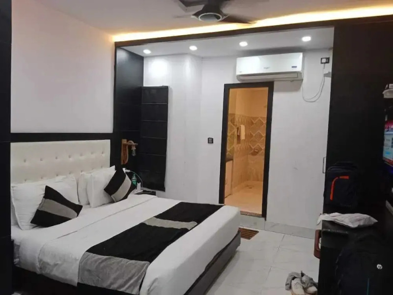 Friends Club Resort and Restaurant