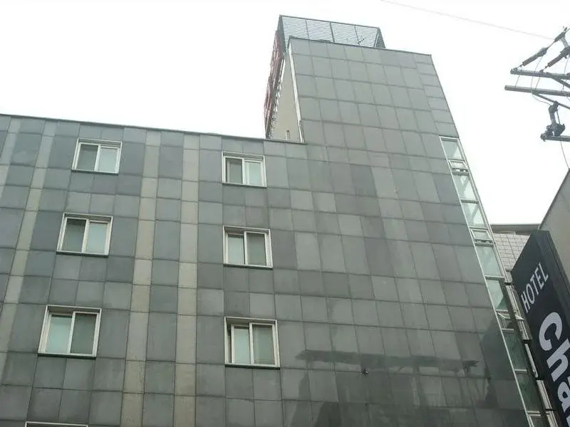 Charmant Hotel Suwon