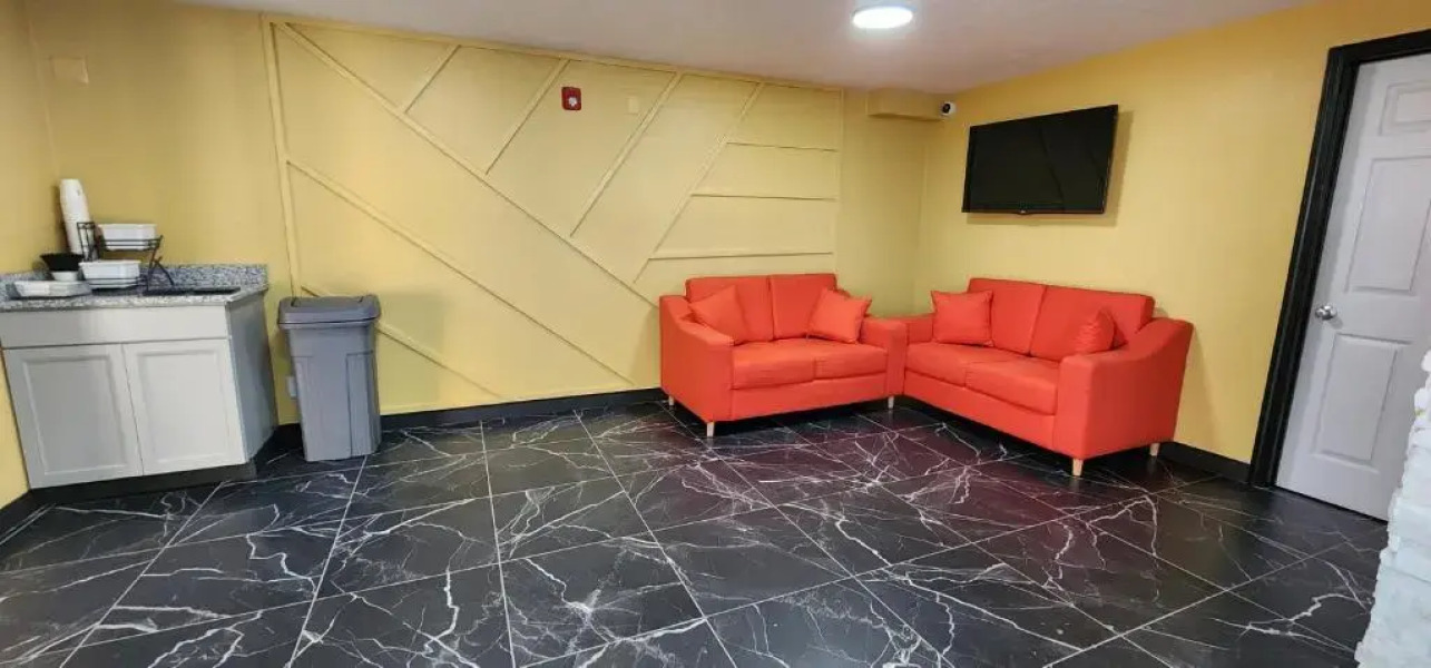 Super 8 Vandalia/Dayton International Airport