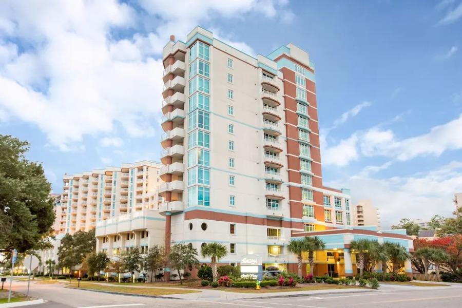 Bluegreen Vacations Horizon at 77th, an Ascend Res